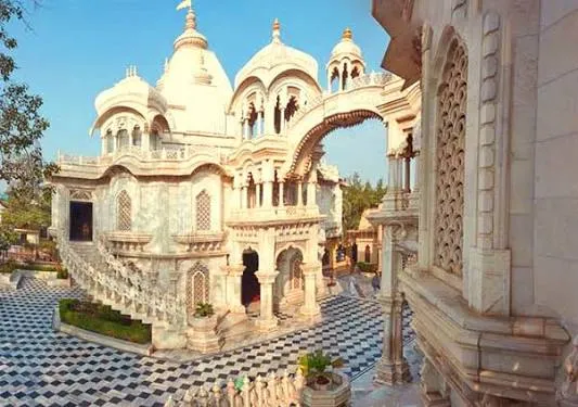Iskcon Temple photo 4