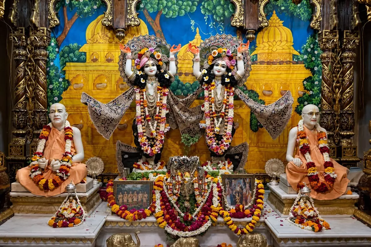 Iskcon Temple photo 3